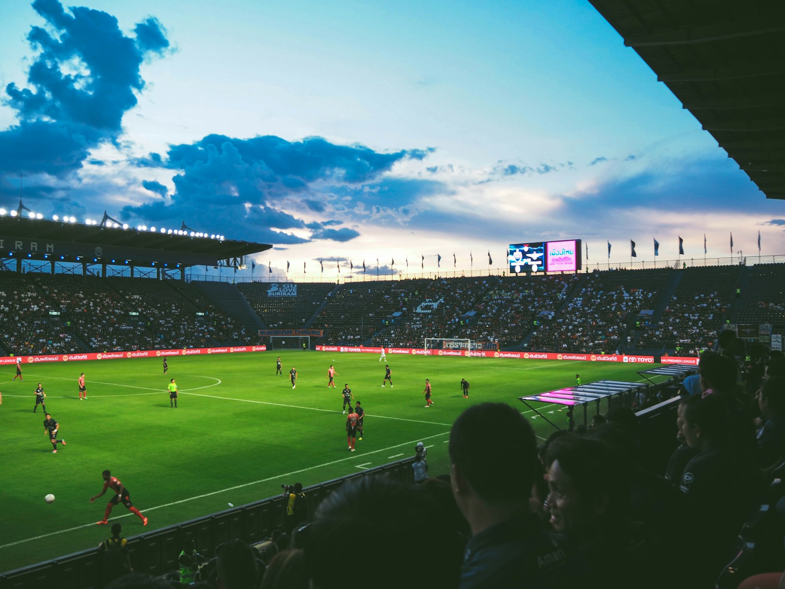 Football stadium and pitch setting the scene for the Premier League weekend roundup